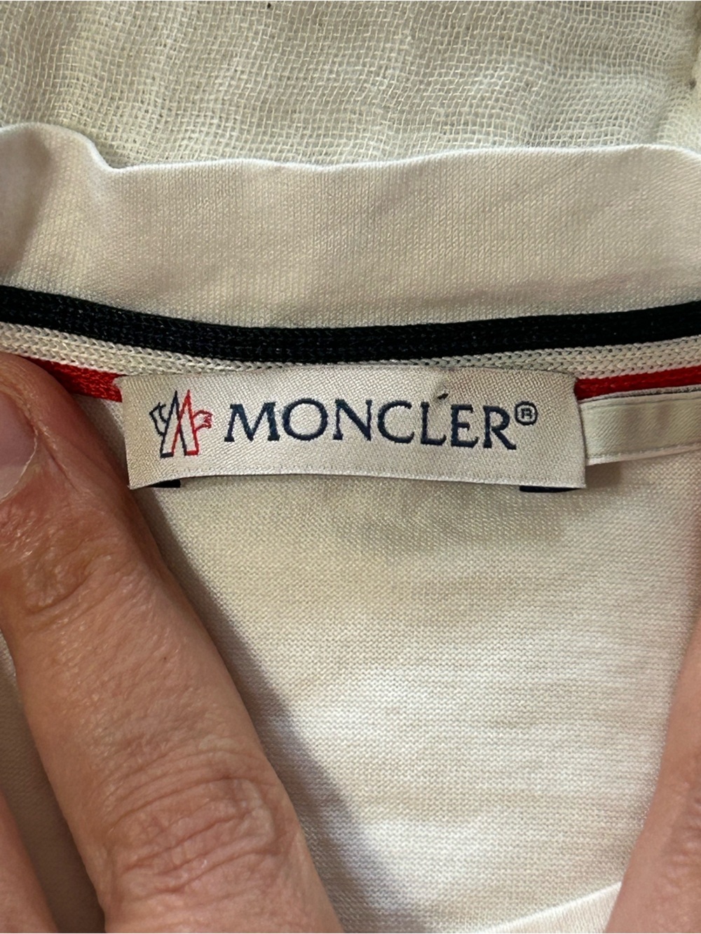 MONCLER MAGLIA Pocket T-shirt - Picture 3 of 11